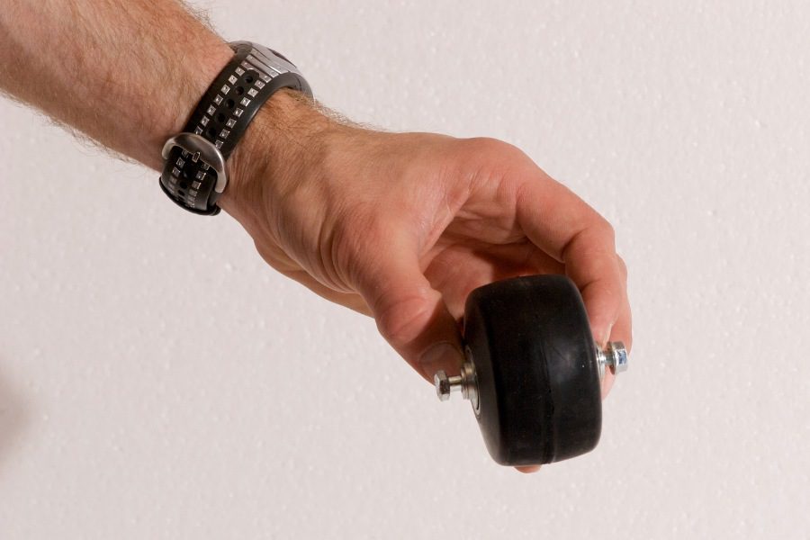 Nałożyć podkładki dystansowe