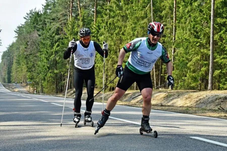 W Augustowie po raz pierwszy ścigano się na nartorolkach